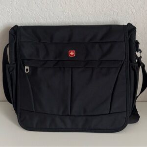 Black Messenger Laptop Bag BinD 91 91d